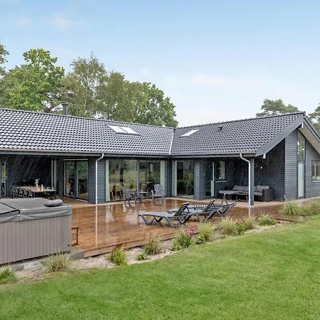 Cozy In With Wifi Holiday home